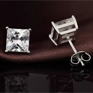 Cute Clear Cubic Zirconia Crystal Stud Earings